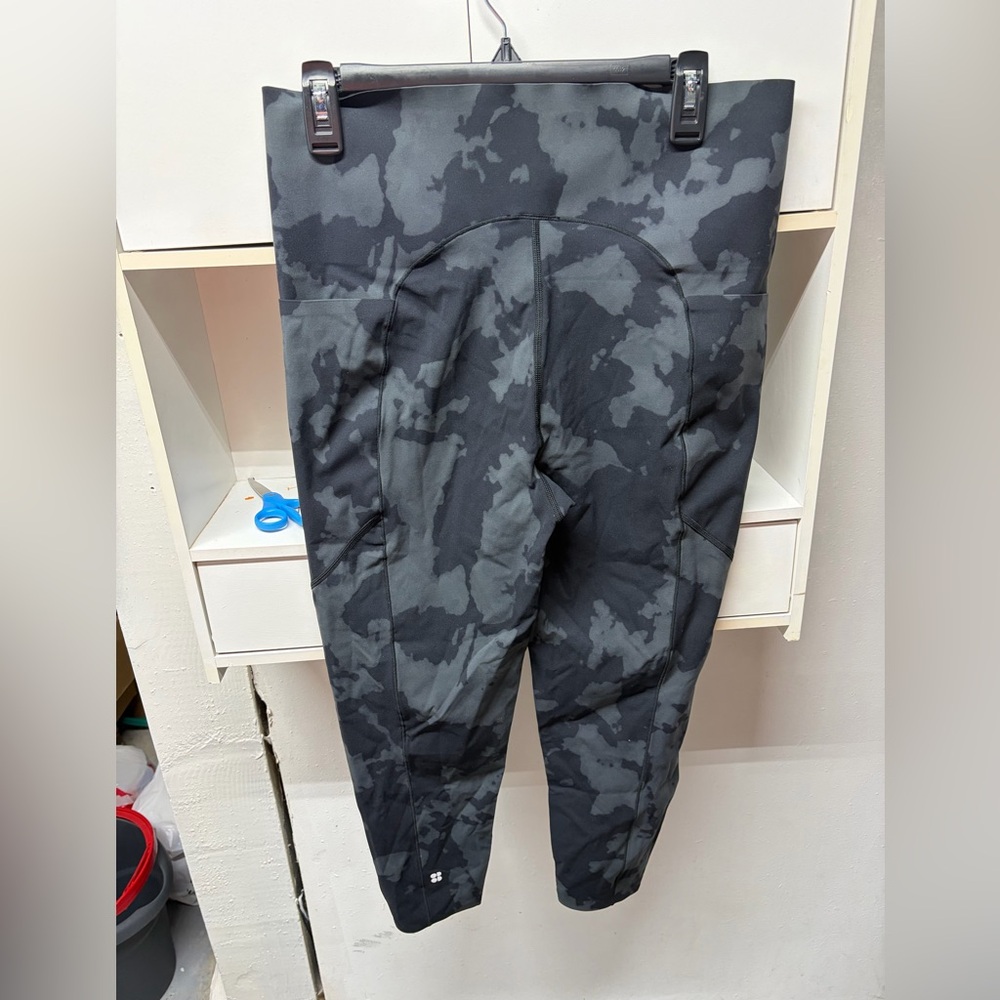 Sweaty Betty leggings - Picture 4 of 8